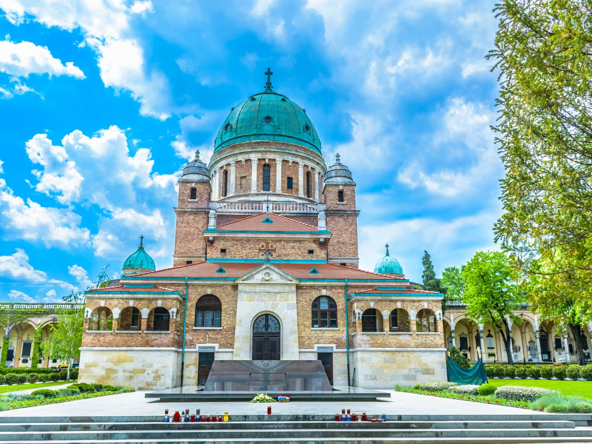 Mirogoj Cemetery